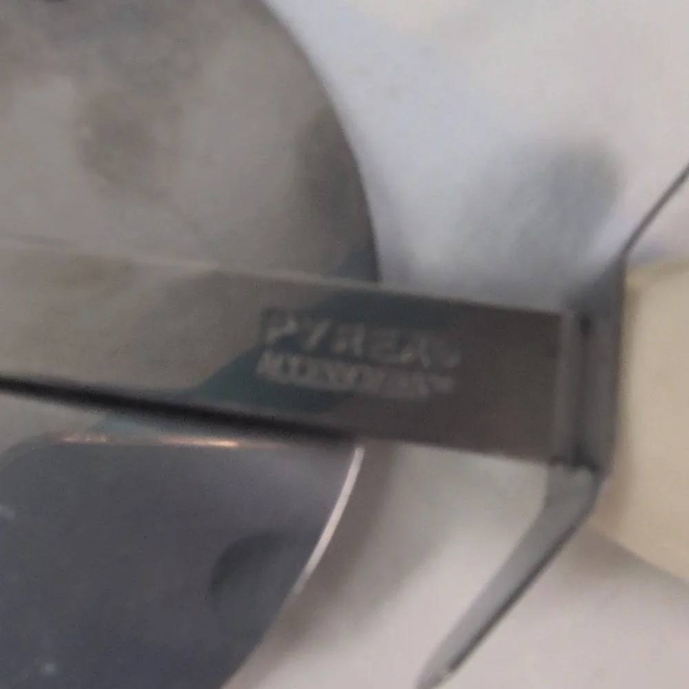 PYREX White & Silver Pasta Server & Pizza Cutter, Stainless Steel, 2-Piece
